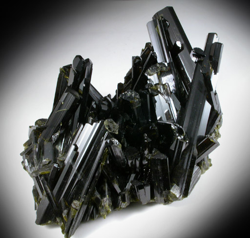 Epidote from Knappenwand, Untersulzbachtal, near Salzburg, Austria