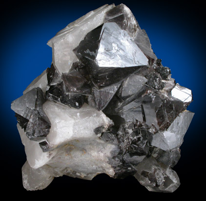 Scheelite on Quartz from Tae Wha Mine, Chungju, Chungchongpukdo, South Korea