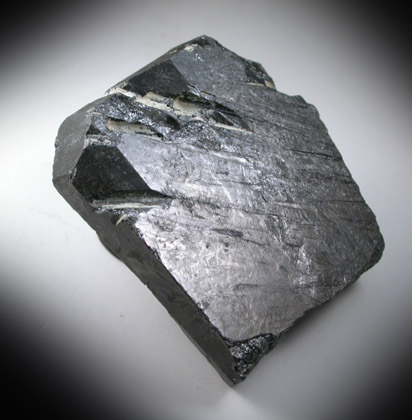 Columbite-(Fe) from Ipe Mine, Governador Valadares, Minas Gerais, Brazil