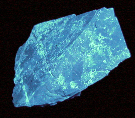 Scheelite from Tae Wha Mine, Chungju, Chungchongpukdo, South Korea