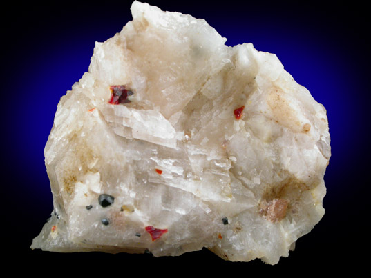 Zincite and Franklinite in Calcite from Trotter Mine Dump, Franklin Mining District, Sussex County, New Jersey (Type Locality for Zincite and Franklinite)
