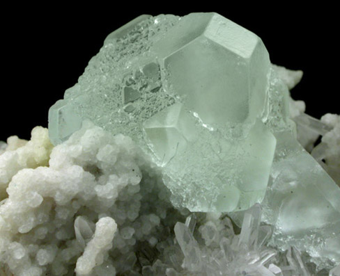 Fluorite on Quartz from Pasto Bueno District, Pallasca Province, Ancash Department, Peru