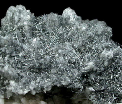 Jamesonite-Boulangerite on Calcite from Mina Noche Buena, Mazapil, Zacatecas, Mexico