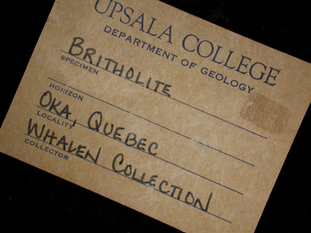 Britholite-(Ce) with Biotite from Oka Complex, Deux-Montagnes County, Qubec, Canada