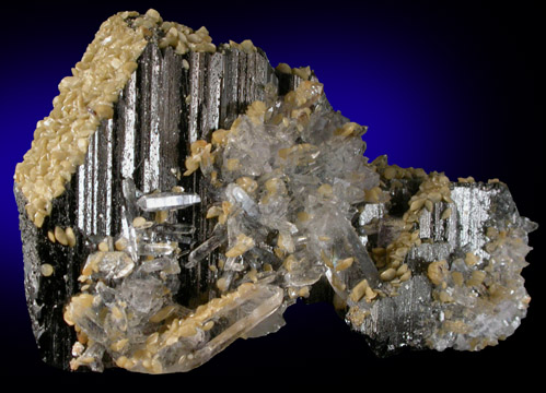 Ferberite with Quartz, Fluorite, Siderite from Yaogangxian Mine, Nanling Mountains, Hunan Province, China
