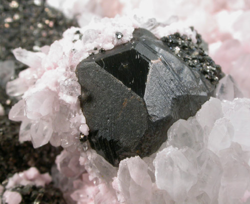 Rhodochrosite on Quartz with Sphalerite from Pachapaqui District, Bolognesi Province, Ancash Department, Peru