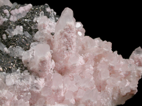 Rhodochrosite on Quartz with Sphalerite from Pachapaqui District, Bolognesi Province, Ancash Department, Peru