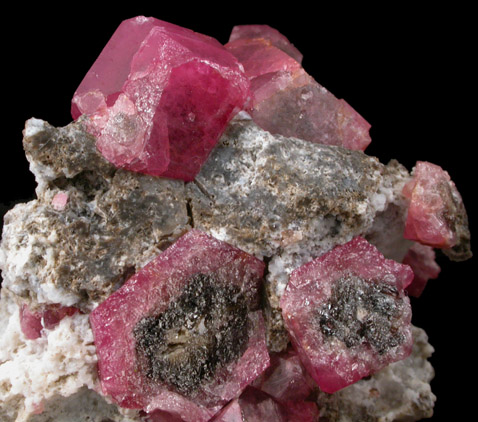 Grossular Garnet from Sierra de Cruces, east of Laguna de Jaco, near Hercules, Coahuila, Mexico