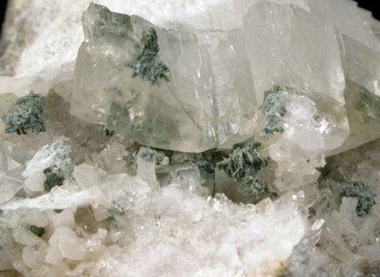 Babingtonite on Calcite, Quartz from Prospect Park Quarry, Prospect Park, Passaic County, New Jersey