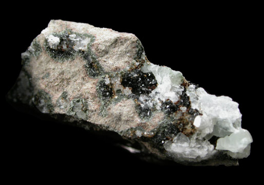 Babingtonite and Prehnite from Balf Quarry, Newington, Hartford County, Connecticut