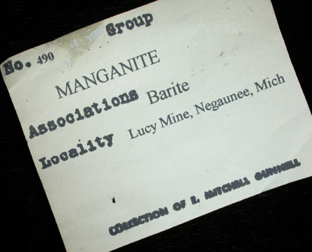 Barite on Manganite from Lucy Mine, Negaunee, Marquette County, Michigan