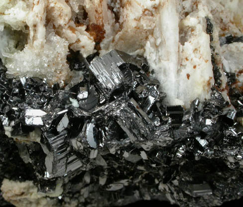 Barite on Manganite from Lucy Mine, Negaunee, Marquette County, Michigan