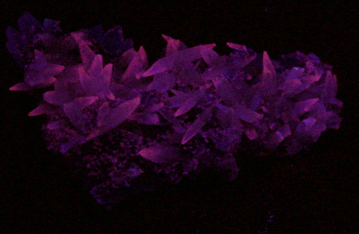 Calcite and Celadonite on Quartz var. Amethyst from Castelinho Mine, near Frederico Westphalen, Alto Uruguai, Rio Grande do Sul, Brazil