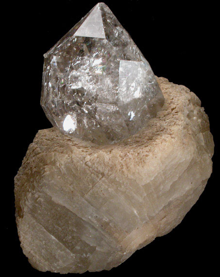 Quartz var. Herkimer Diamond from Diamond Acres (Hastings Farm), Fonda, Montgomery County, New York