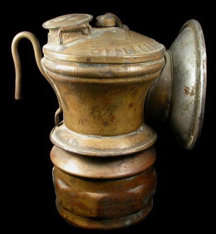 AutoLite Carbide Miner's Lamp from Universal Lamp Company, Chicago, Cook County, Illinois