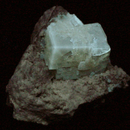 Fluorite from Pugh Quarry, 6 km NNW of Custar, Wood County, Ohio