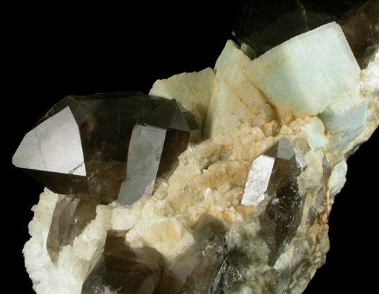 Quartz var. Smoky on Microcline, Albite from Moat Mountain, Hale's Location, Carroll County, New Hampshire
