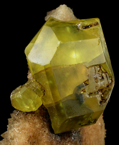 Sulfur on Aragonite from Agrigento District (Girgenti), Sicily, Italy