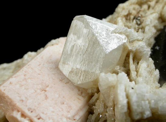 Topaz on Microcline and Albite from (South) Baldface Mountain, Chatham, Carroll County, New Hampshire