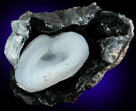 Quartz var. Chalcedony on Romanechite from Black Beauty Mine, Plomosa District, La Paz County, Arizona