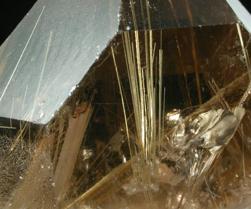 Quartz with Rutile inclusions (Rutilated Quartz) from Novo Horizonte, Bahia, Brazil