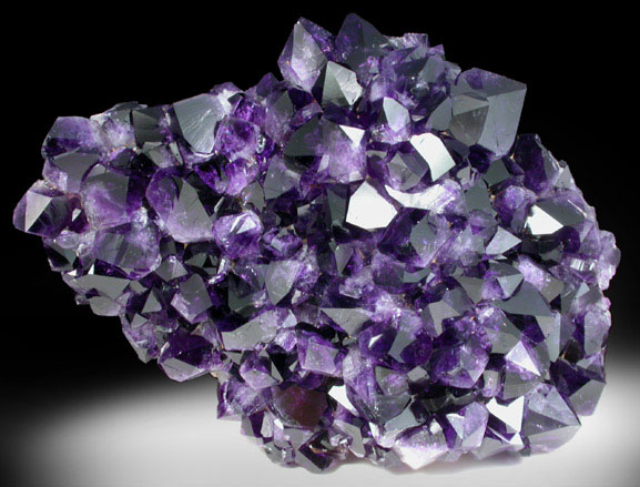 Quartz var. Amethyst from Catalan Agate-Amethyst District, Southern Paran Basalt Basin, Artigas, Uruguay