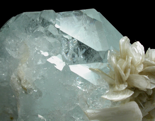 Beryl var. Aquamarine with Albite from Xuebaoding Mountain near Pingwu, Sichuan Province, China