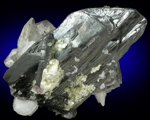 Ferberite with Fluorite, Quartz, Calcite, Muscovite from Yaogangxian Mine, Nanling Mountains, Hunan Province, China