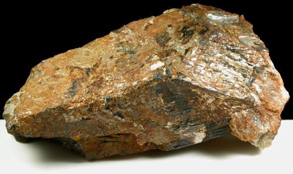 Columbite-(Fe) from (Gillette Quarry), Haddam Neck, Middlesex County, Connecticut