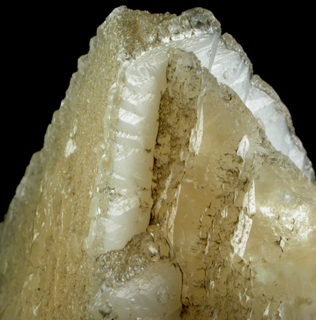 Calcite (twinned crystals) from Edgewater, Bergen County, New Jersey