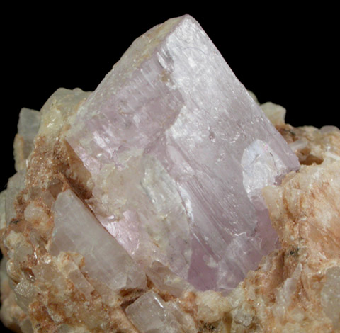 Spodumene var. Kunzite from BB No. 7 Quarry, Norway, Oxford County, Maine