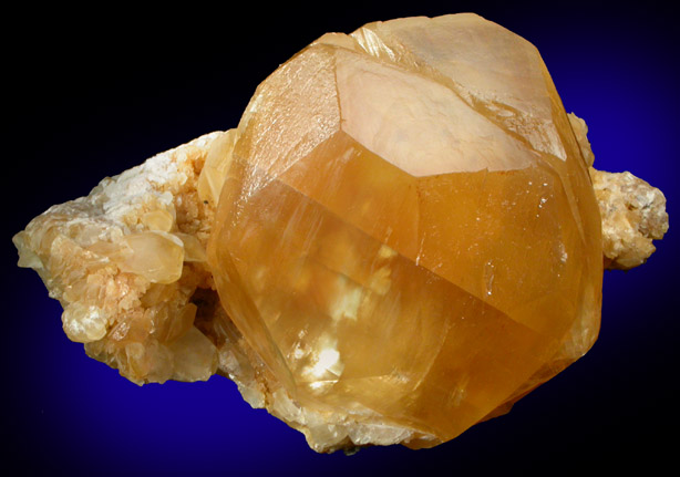 Calcite (twinned crystals) from Roosevelt Avenue Quarry (York Stone Quarry), York, York County, Pennsylvania