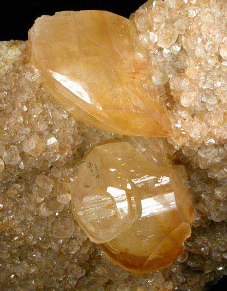 Calcite (twinned crystals) from Roosevelt Avenue Quarry (York Stone Quarry), York, York County, Pennsylvania