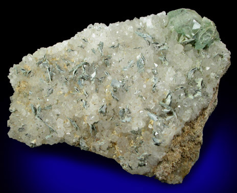 Babingtonite on Quartz with Heulandite from Upper New Street Quarry, Paterson, Passaic County, New Jersey