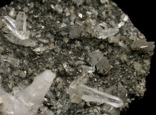 Quartz var. Tessin-habit with Magnesite, Chlorite from Becker Quarry, West Willington, Tolland County, Connecticut