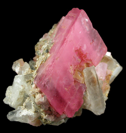 Rhodochrosite and Quartz from Huallapon Mine, Pasto Bueno, Ancash Province, Peru