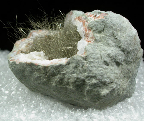 Millerite in Quartz Geode from US Route 27 road cut, Halls Gap, Lincoln County, Kentucky