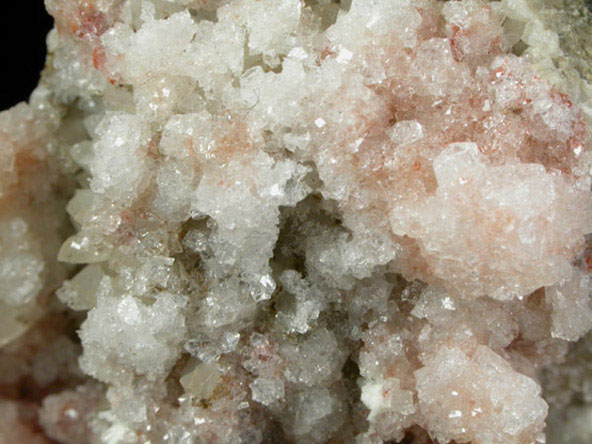 Chabazite-Ca on Calcite from Upper New Street Quarry, Paterson, Passaic County, New Jersey