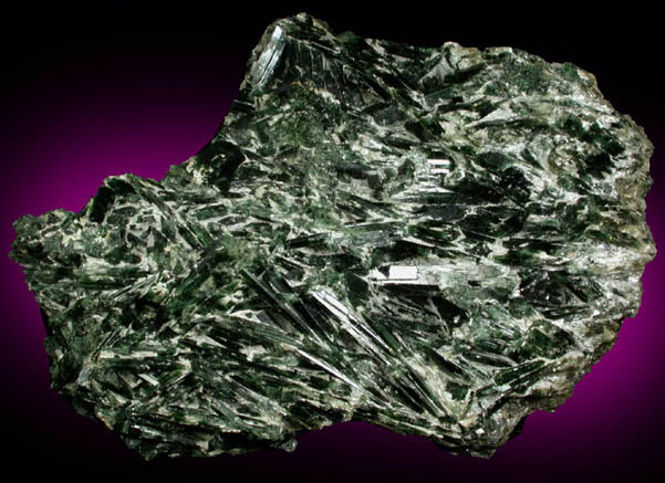 Actinolite and Talc from Wenatchee Ridge, 16 km. northwest of Merritt, Chelan County, Washington