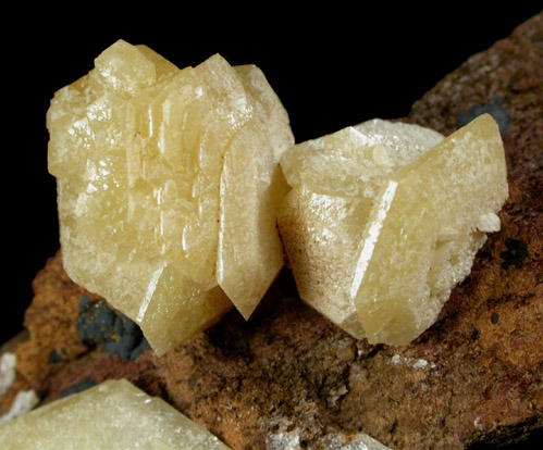 Mimetite with Coronadite from Mount Bonnie Mine, Northern Territory, Australia