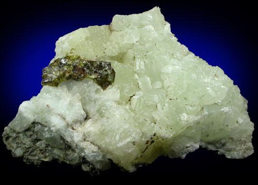 Sphalerite in Prehnite from Millington Quarry, Bernards Township, Somerset County, New Jersey