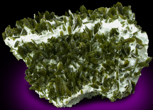 Epidote in Actinolite var. Byssolite from Cedar Mountain Stone Quarry, Mitchell, Culpeper County, Virginia