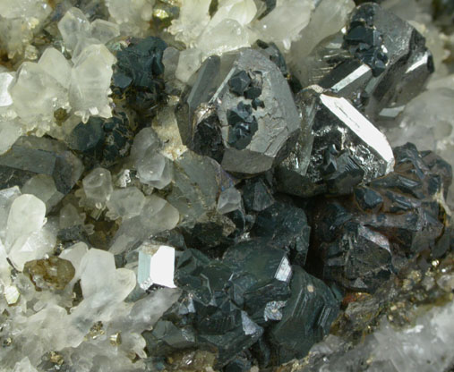 Tetrahedrite on Quartz with Sphalerite and Pyrite from (Castrovirreyna District), Huancavelica Department, Peru