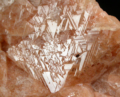 Gmelinite on Chabazite from Pinnacle Rock, Five Islands, Nova Scotia, Canada