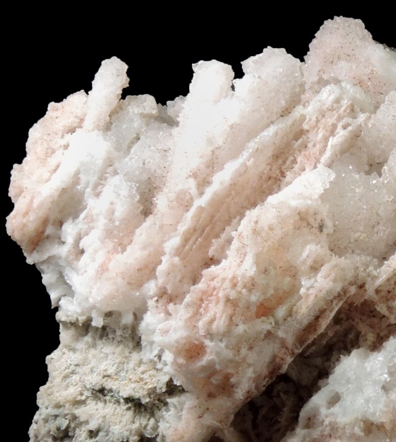 Quartz pseudomorphs after Anhydrite from O and G Industries Southbury Quarry, Southbury, New Haven County, Connecticut