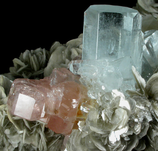 Beryl var. Aquamarine with Fluorapatite on Muscovite from Nagar, Hunza Valley, Gilgit District, Gilgit-Baltistan, Pakistan