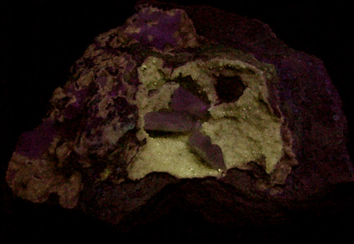 Celestine and Calcite from Route 13 road cut, Chittenengo Falls, Madison County, New York