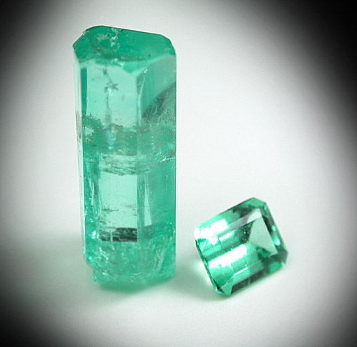 Beryl var. Emerald (crystal and faceted gemstone) from Muzo Mine, Vasquez-Yacop District, Boyac Department, Colombia