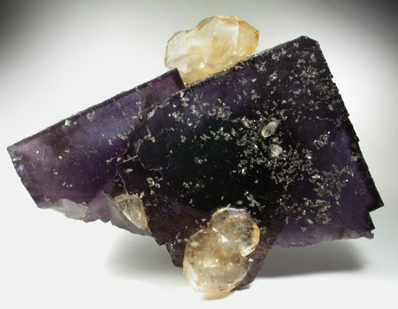 Fluorite with Calcite from Denton Mine, Sub-Rosiclare Level, Harris Creek District, Hardin County, Illinois