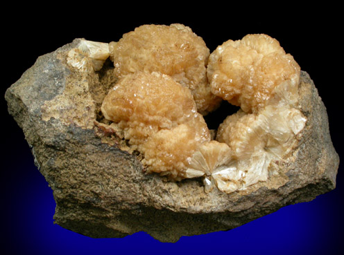 Stilbite-Ca from Lyons, Somerset County, New Jersey